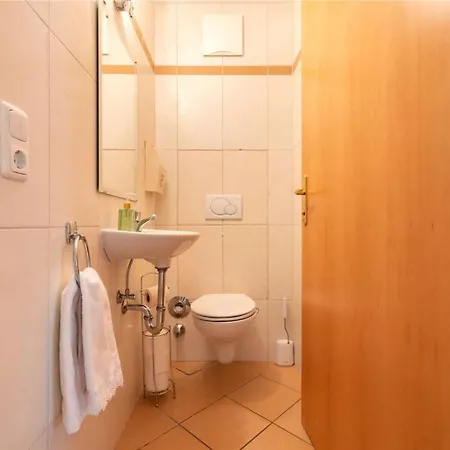 3br Penthouse In Centre Of St Wolfgang - What'app - 0034-635-518-216 - For Reservations! * Sankt Wolfgang im Salzkammergut