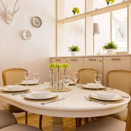 3br Penthouse In Centre Of St Wolfgang - What'app - 0034-635-518-216 - For Reservations! Apartment Sankt Wolfgang im Salzkammergut