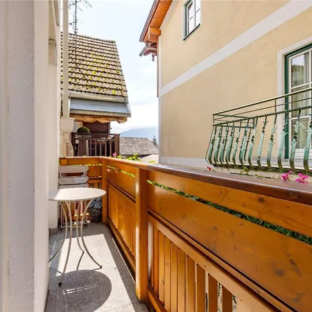3br Penthouse In Centre Of St Wolfgang - What'app - 0034-635-518-216 - For Reservations! Apartment