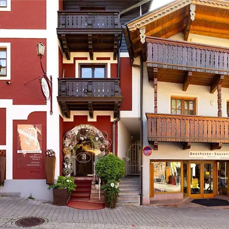 3br Penthouse In Centre Of St Wolfgang - What'app - 0034-635-518-216 - For Reservations! Apartment *