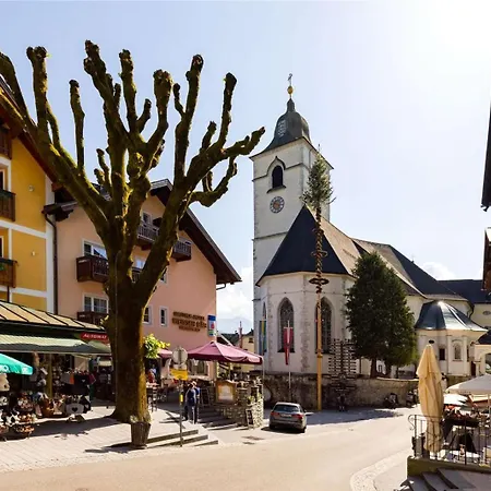 3br Penthouse In Centre Of St Wolfgang - What'app - 0034-635-518-216 - For Reservations! Apartment *