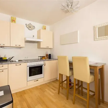 Apartment 3br Penthouse In Centre Of St Wolfgang - What'app - 0034-635-518-216 - For Reservations! Sankt Wolfgang im Salzkammergut