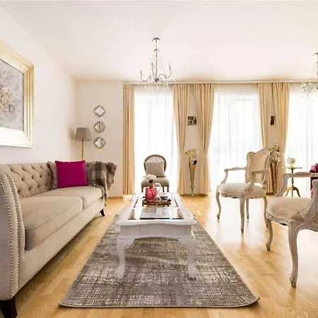 3br Penthouse In Centre Of St Wolfgang - What'app - 0034-635-518-216 - For Reservations! * Sankt Wolfgang im Salzkammergut